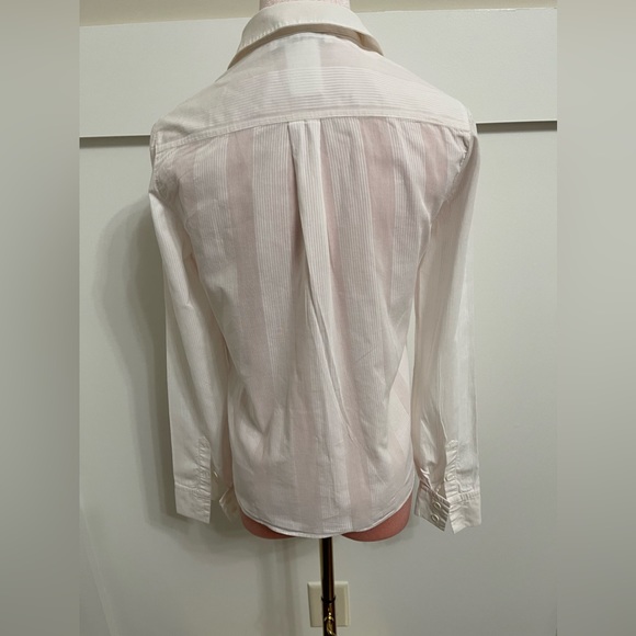 Chloe Victorian Style Pleated Front Button-Down Blouse Size 4 - Picture 15 of 15